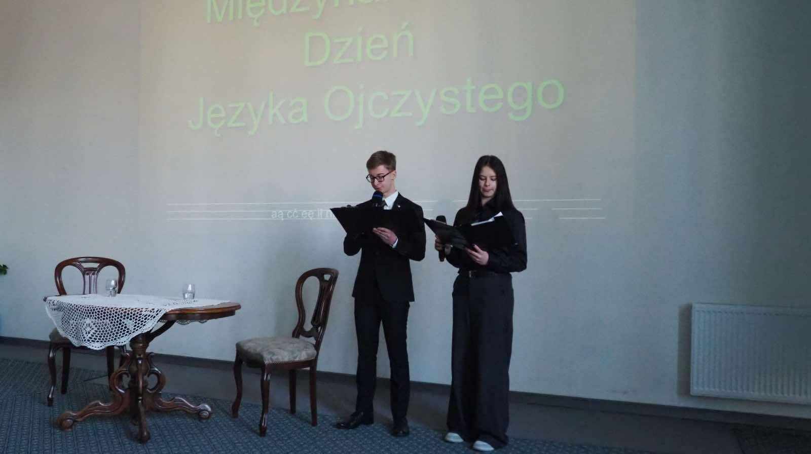 Zdjęcie Dzień języka ojczystego (1)29070b93-a0aa-4f48-a8ca-c363427df80f.jpg w galerii Międzynarodowy Dzień Języka Ojczystego w II LO